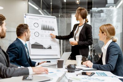 Tareas del administrador de empresas en su rutina diaria