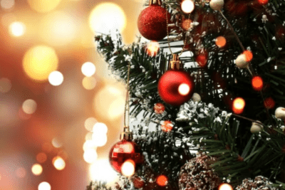 Cómo construir un árbol de Navidad hecho en casa