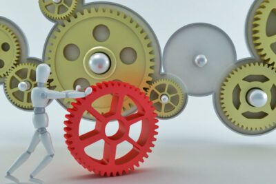 Funciones y estructura del área de producción en tienda de abarrotes