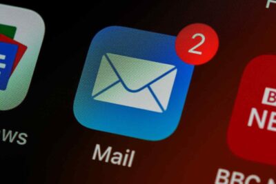 Cómo redactar un correo profesional solicitando información