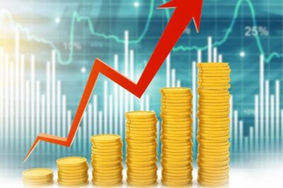 Qué revela el modelo clásico en el crecimiento económico