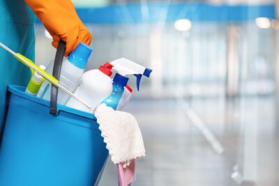 Cómo hacer nómina de empleadas del hogar de baja por enfermedad
