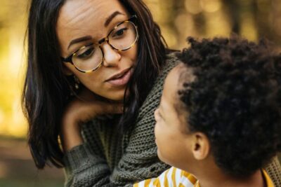 Cómo manejar cuando solo te buscan para pedirte un favor