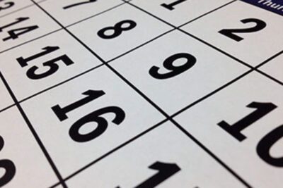 Cuántos días de vacaciones se tienen anualmente en el trabajo